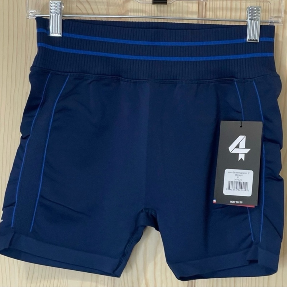 Nwt Fourlaps Navy Blue Athletic Shorts. Size xl 3” inseam